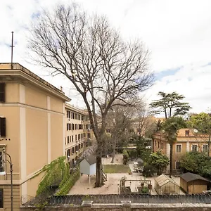 Savoia Guest house