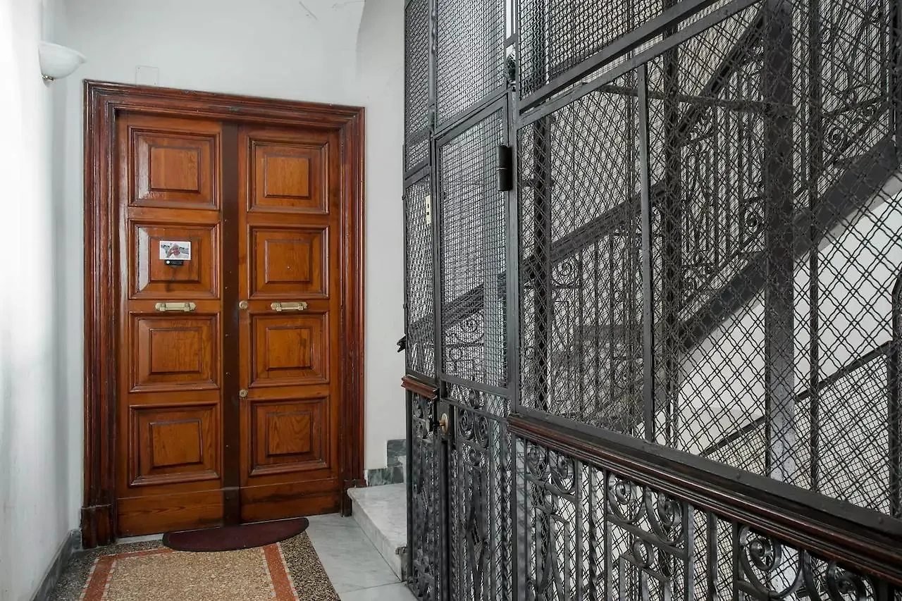Kaydee Guesthouse Roma 2*,  Italia