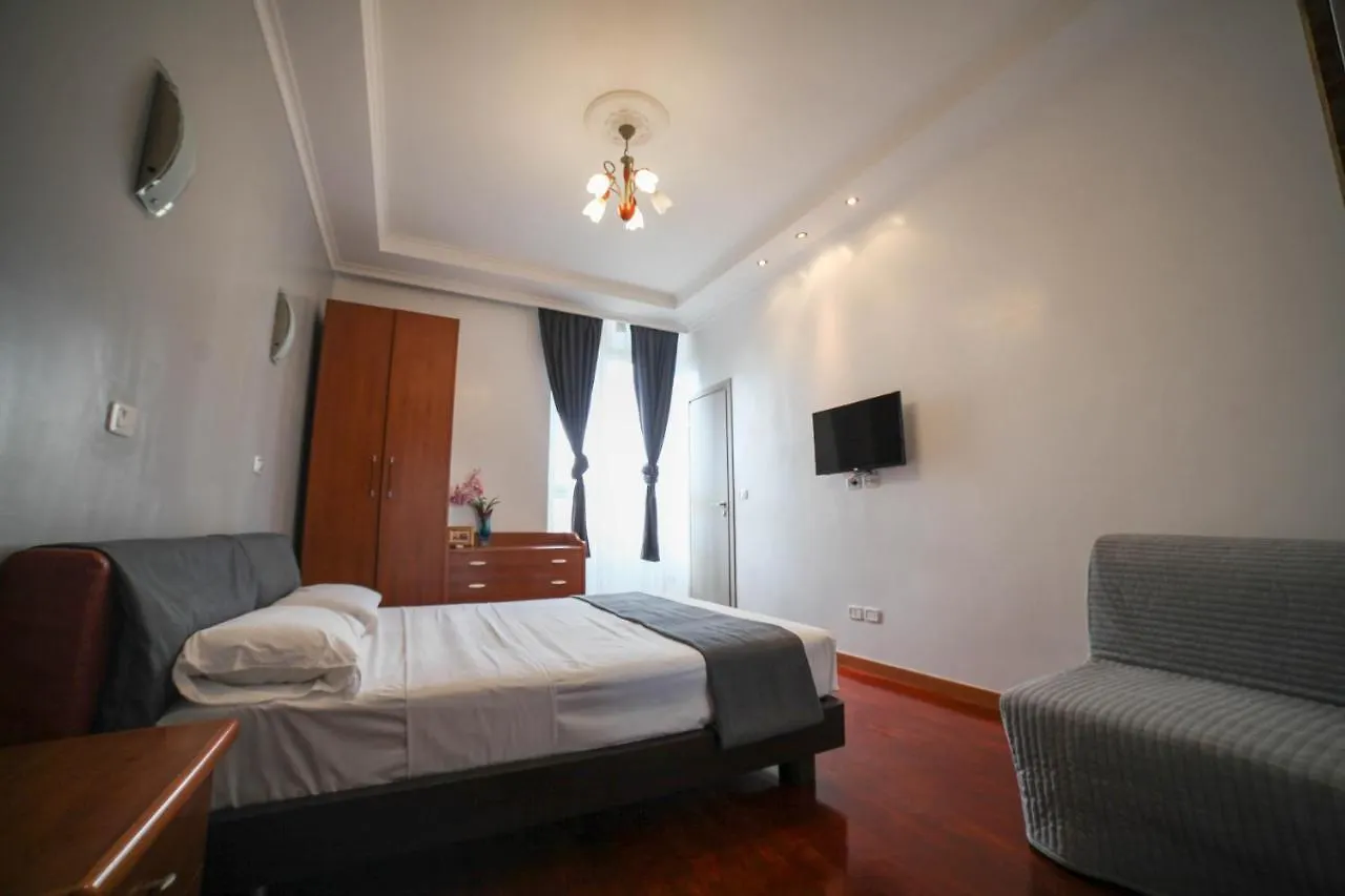 Kaydee Guesthouse 로마