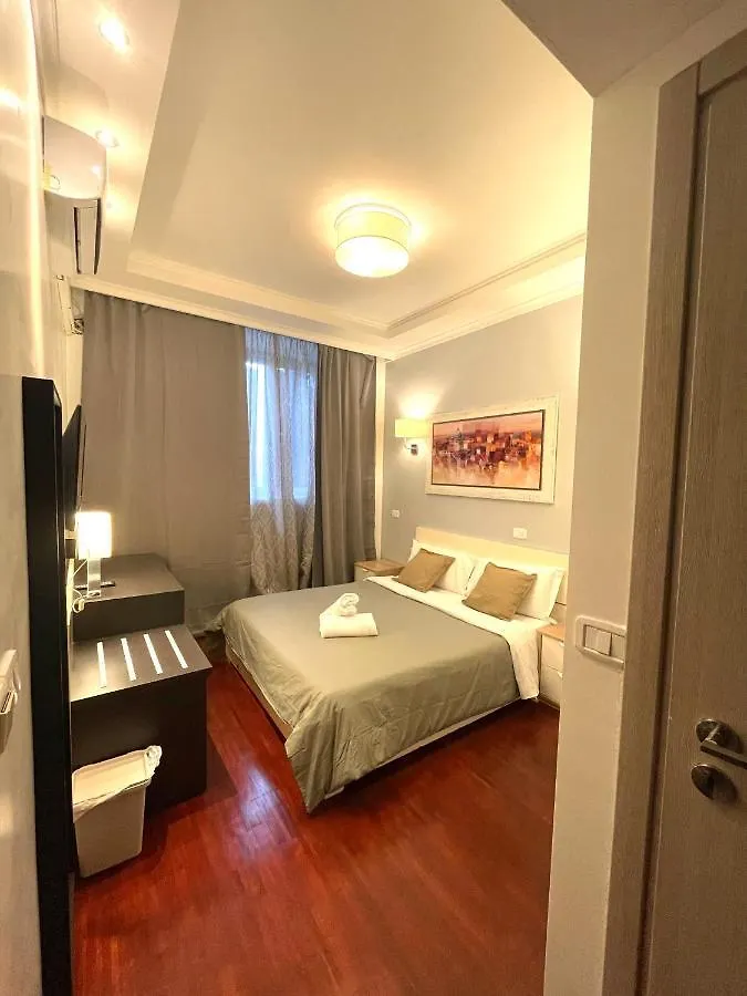 Kaydee Guesthouse Rome 2*,