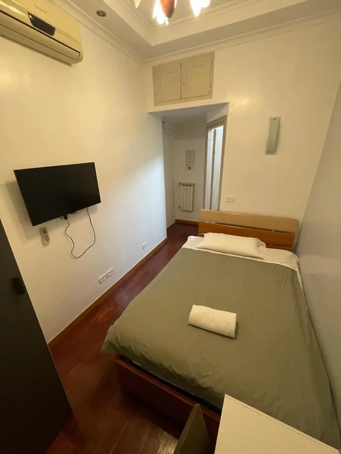 Kaydee Guesthouse Rome 2*,  Italy