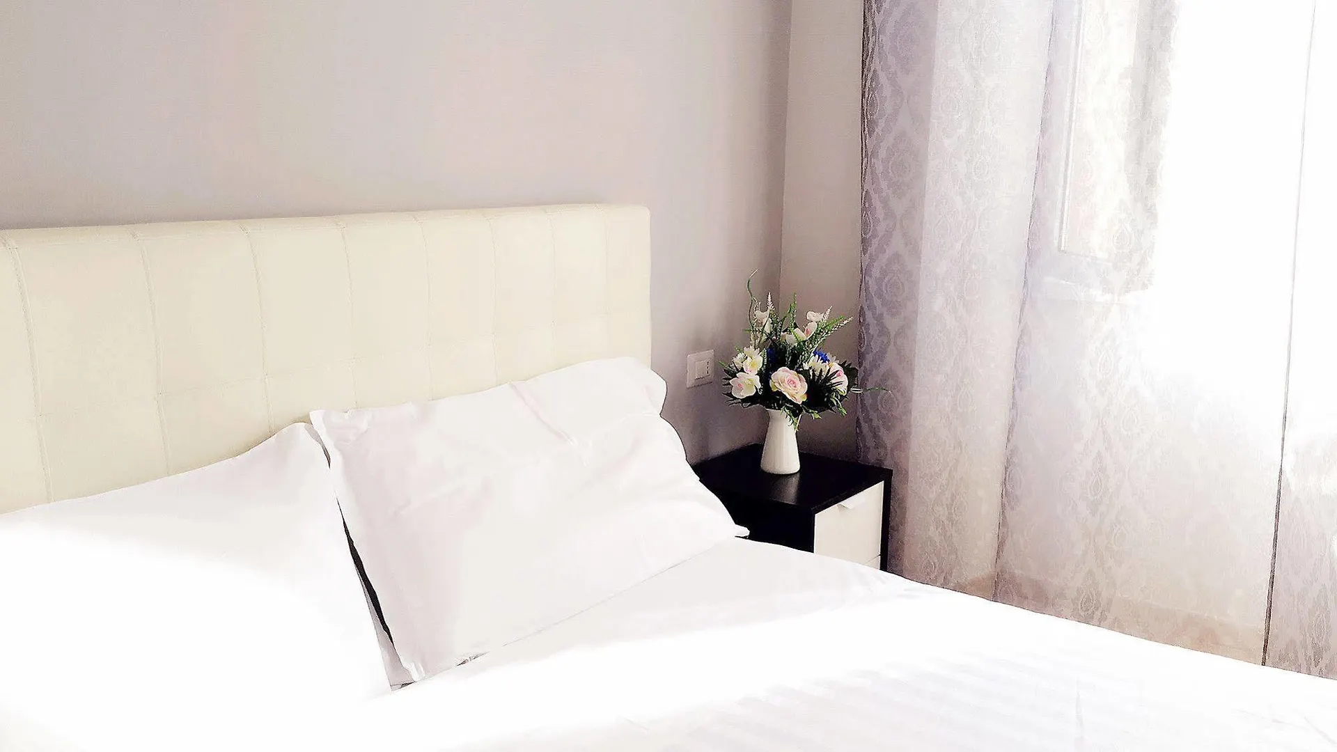 Kaydee Guesthouse 로마